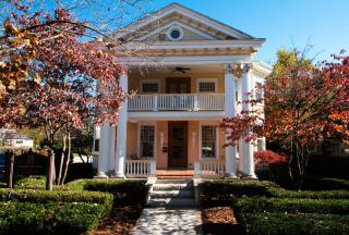 Showers Inn - 7