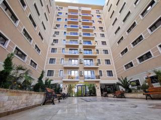 Paradis Apartments - BY THE LAKE - Mamaia - 3