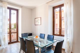 GuestHost - Le tre Ninfee di Pusiano! Free Parking - 6