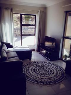 8 Sleeper Villa and 4 Sleeper Flatlet - Clarens - 5