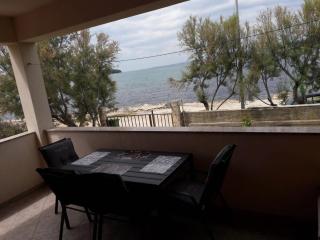Apartment By The Sea Marko - Banj - 5