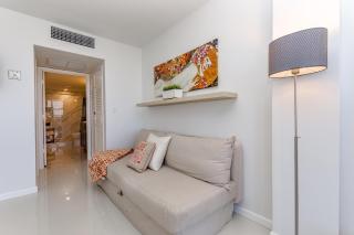 Ocean Beach Condo 3BR On the Sand 911 - Fort Lauderdale - 9