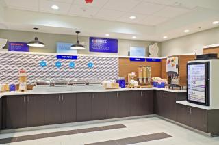 Holiday Inn Express & Suites - Phoenix North - Scottsdale by IHG - Phoenix - 4