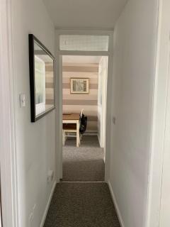 Lovely One Bedroom Apartment in Stratford - 2