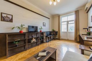 2х-кімнатна квартира на Майдані Незалежності - Kiev - 1
