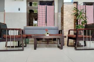 RedDoorz @ Hotel Surabaya Sumenep - Sumenep - 7