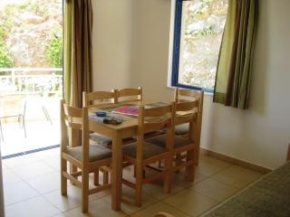 Yiorgos Studios - 3