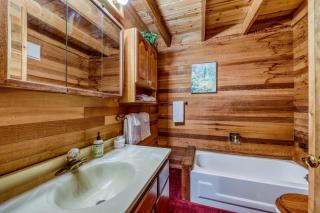 McCall Cozy Cabin - 3