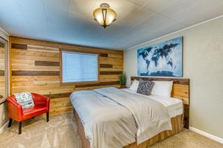 Cozy Coleman St. Cottage - Bethel - 3