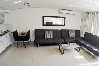 Eilat Family Apartment Garden & Free Parking - 2