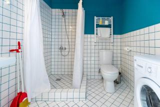 Wehost Apartment With Huge Terrace - Tbilisi - 3