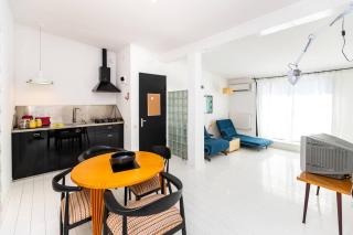 Wehost Apartment With Huge Terrace - Tbilisi - 6