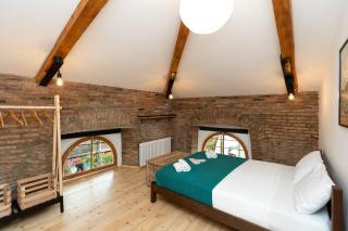 Wehost Luxury Loft - Tbilisi - 8