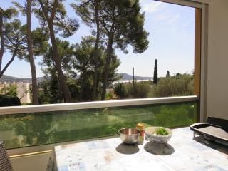 Grand T2 vue mer calme climatisé 500 m village et plage parking gratuit - Sanary-sur-Mer - 0