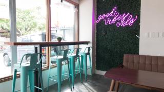 RedDoorz Plus @ Diola Villamonte Bacolod - 3