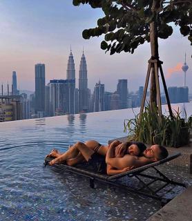 WGS Suites at KLCC, 300Mbps WiFi - 2