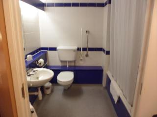 Metro Inns Huddersfield - Huddersfield - 1