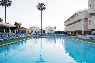 Kissos Hotel - Paphos - 1