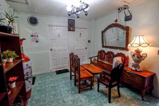 Bing's Place - Manila - 4