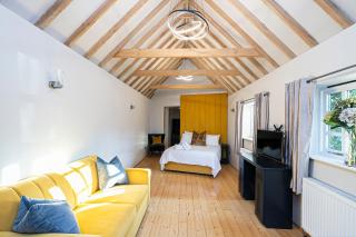 Pages Hotel and Guesthouse - Harlow - 6