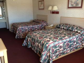 Regency Inn & Suites - 6