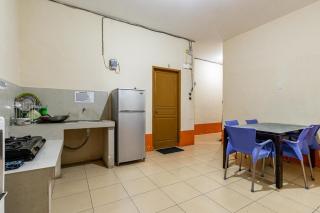 RedDoorz Syariah @ Jalan Setiabudi Medan 3 - Medan - 2