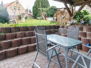 Holiday home with terrace and fenced garden - Naumburg - 8