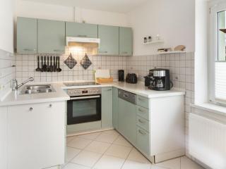 Holiday home with terrace and fenced garden - Naumburg - 6