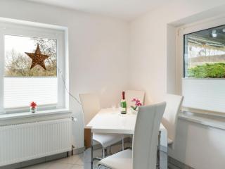 Holiday home with terrace and fenced garden - Naumburg - 7