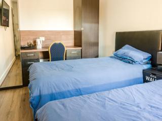 La Tavola Calda Hotel - Nuneaton - 1