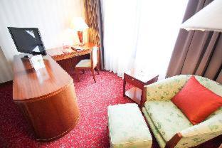 Redtop Hotel & Convention Center - Giacarta - 3