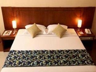 Hotel Oval - Surabaya - 9