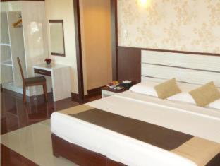 Hotel Oval - Surabaya - 5