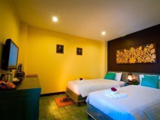 CM Night Bazaar Boutique Hotel - 4