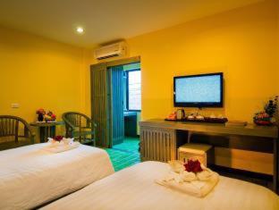 CM Night Bazaar Boutique Hotel - 2