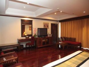 Avalon Beach Resort - 4