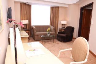 Hotel Gran Puri Manado - 2