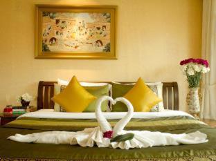 Hua Hin White Villa Hotel - SHA Certified - 4