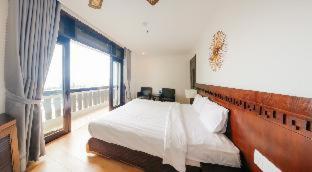 Zenta Sea View Hotel - Danang - 9