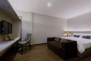Maxim's Inn - 8