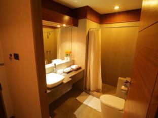 Tohsang Heritage Ubon Ratchathani Hotel - 2