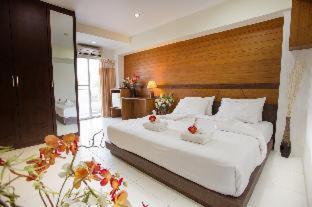 The Loft Resort Bangkok - 9