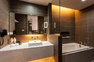 Hyatt Place Bangkok Sukhumvit 1 - 5