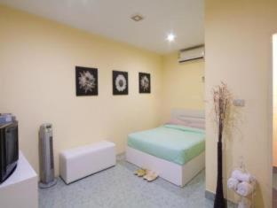 Aree's House - 5