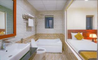 Quoc Cuong Center Da Nang Hotel by Haviland - 2