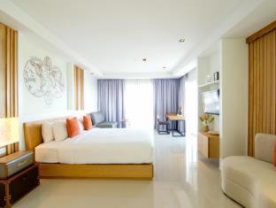 Welcome World Beachfront Resort - 4