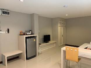 De Hug Hotel & Residence - 8