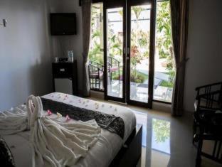 Kelapa Lovina Beach Villa - Lovina - 4