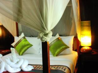 Club One Seven Gaymen Chiang Mai - 4