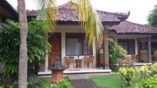 Lovina Beach Hotel - Lovina - 1